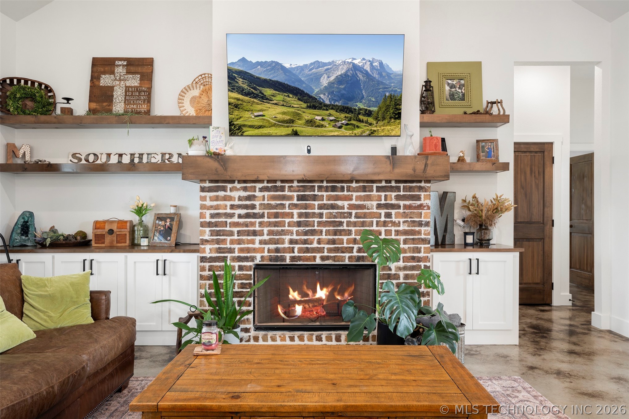 444560 E 350 Property Photo 18
