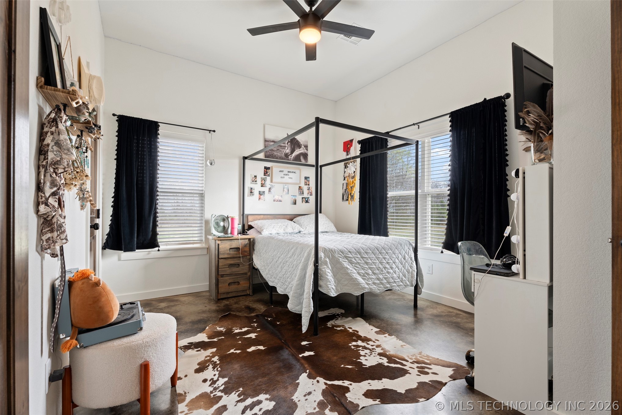 444560 E 350 Property Photo 29