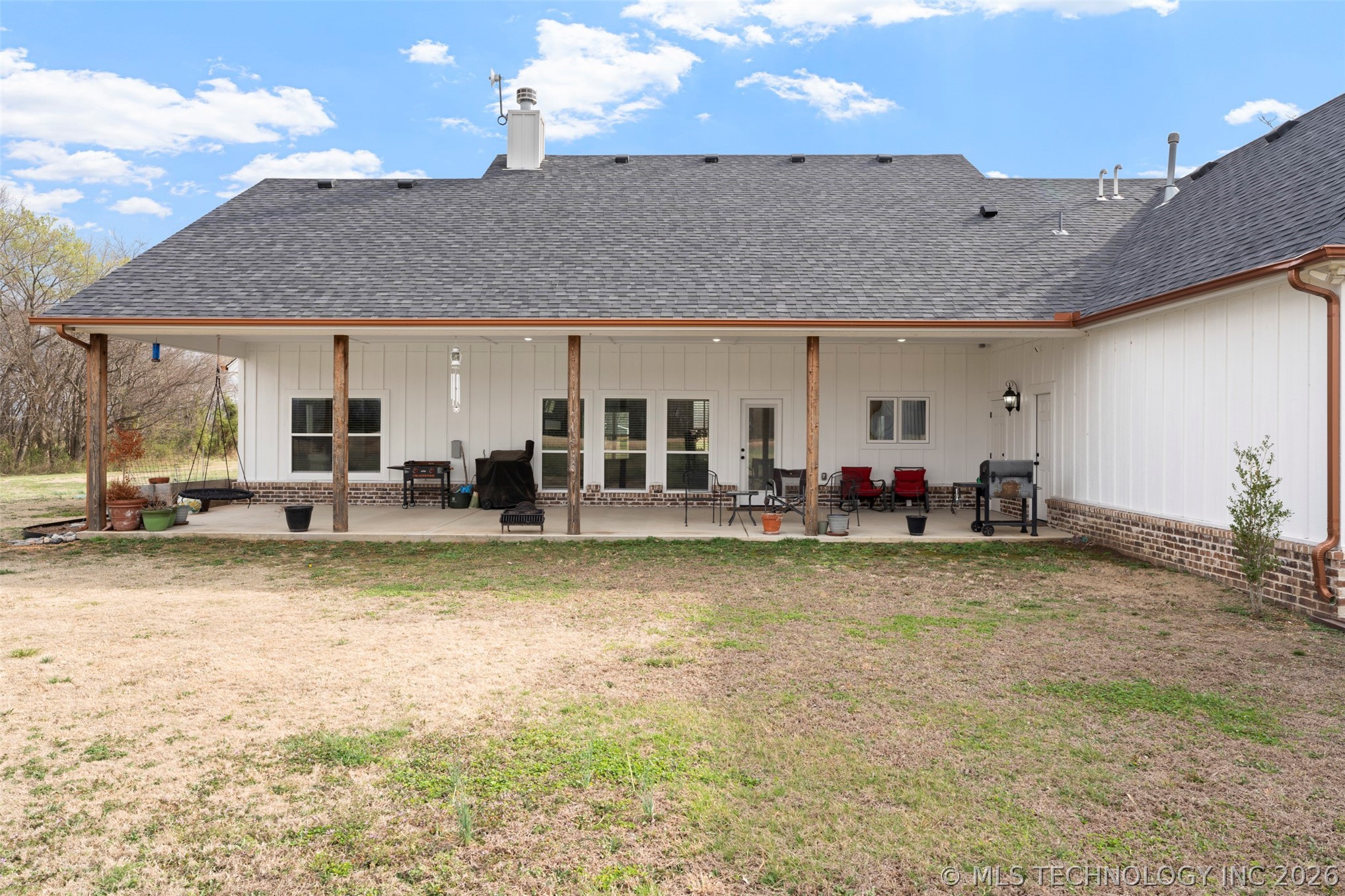444560 E 350 Property Photo 39