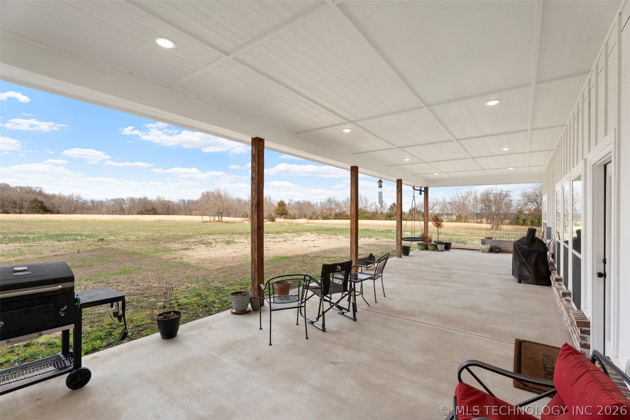 444560 E 350 Property Photo 41