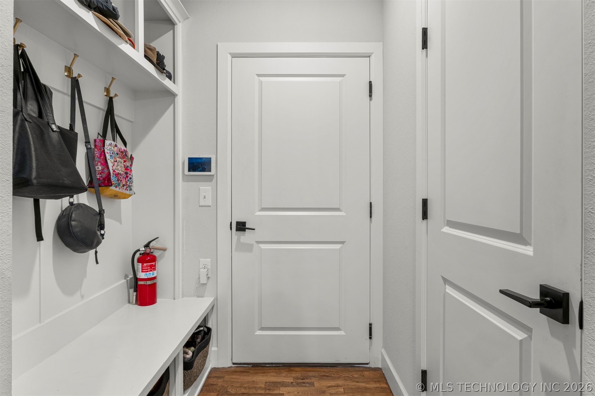 14229 S College Avenue Property Photo 44