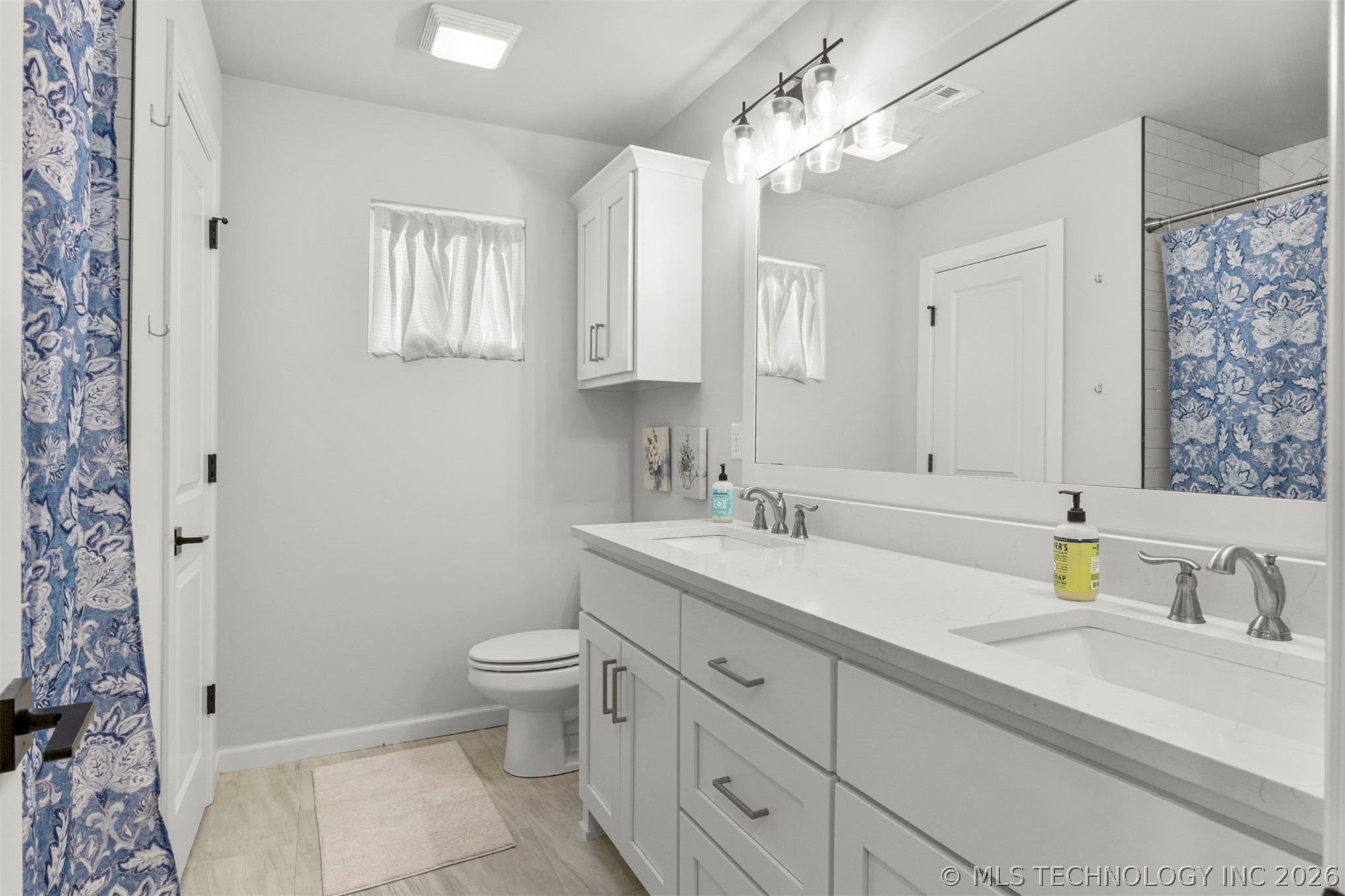 14229 S College Avenue Property Photo 62