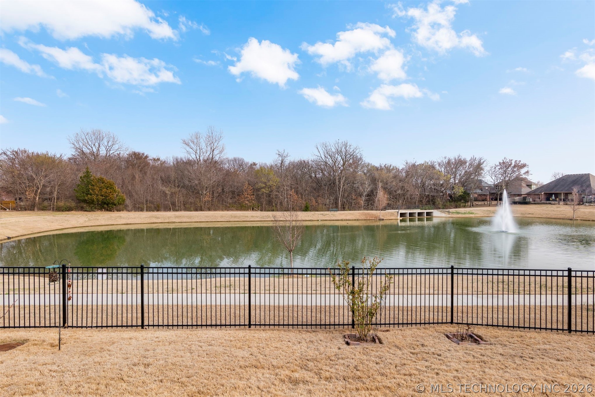 14229 S College Avenue Property Photo 81