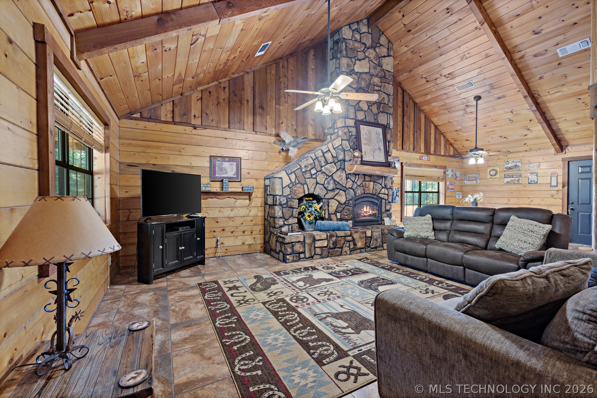 1602 Wyr #71400 Road Property Photo 6