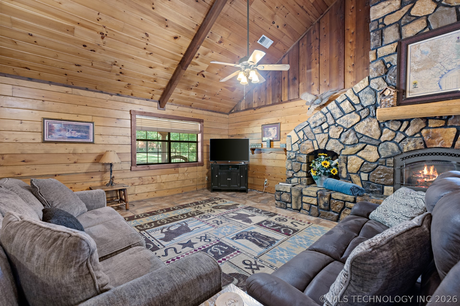 1602 Wyr #71400 Road Property Photo 8