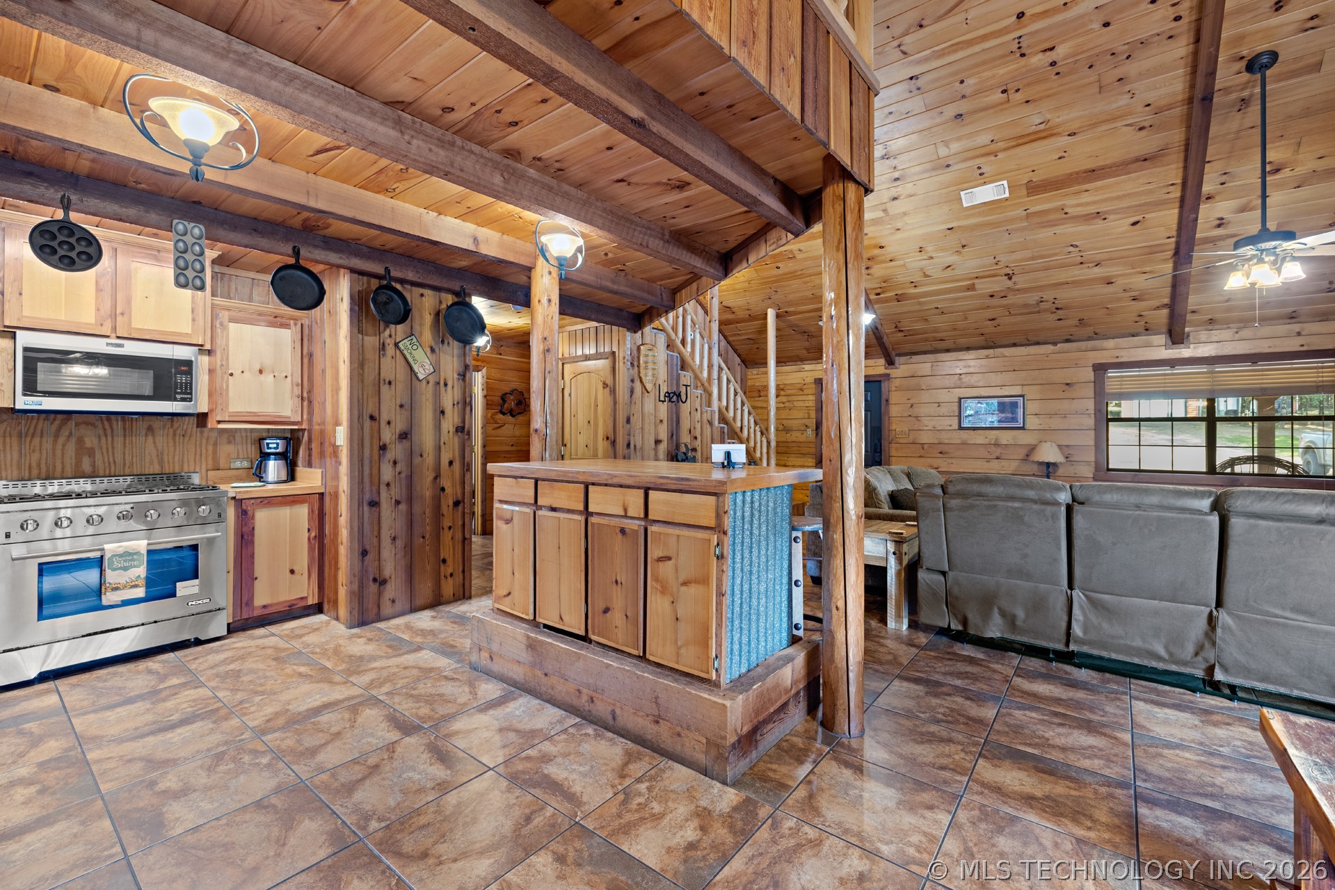1602 Wyr #71400 Road Property Photo 14