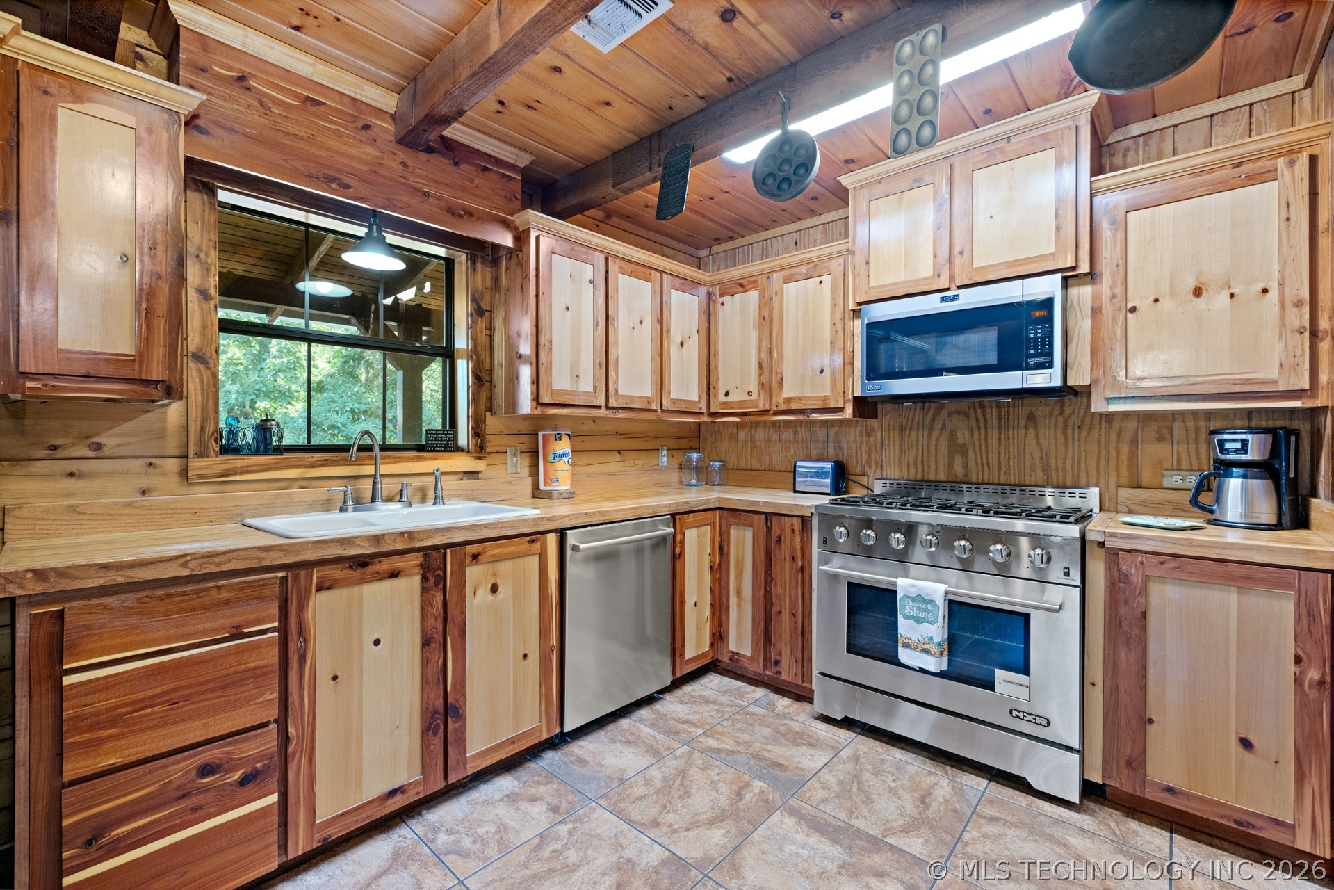 1602 Wyr #71400 Road Property Photo 15