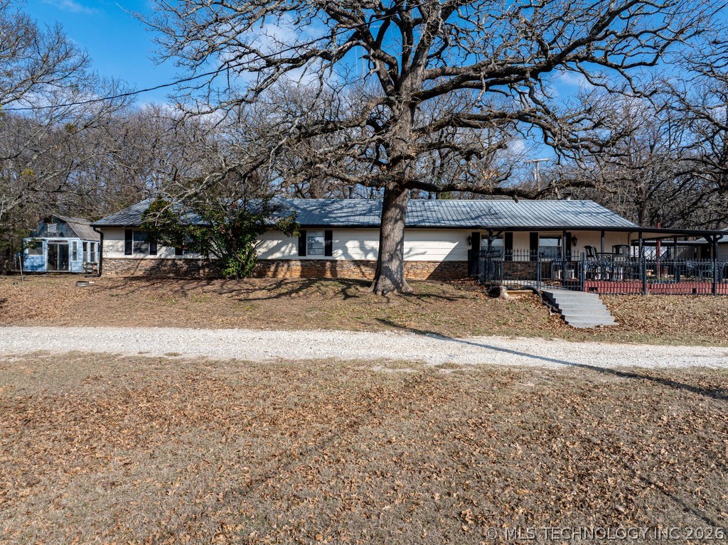 7386 Sooner Road Property Photo 1