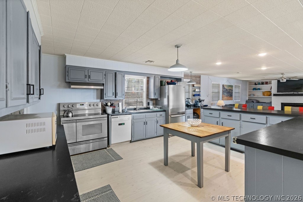 7386 Sooner Road Property Photo 18