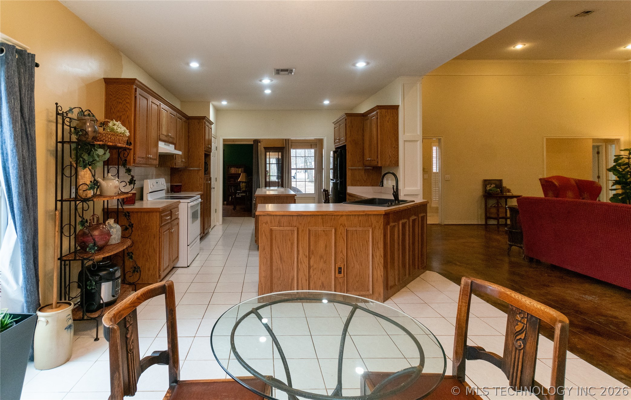 4982 E Cedar Ridge Road Property Photo 7