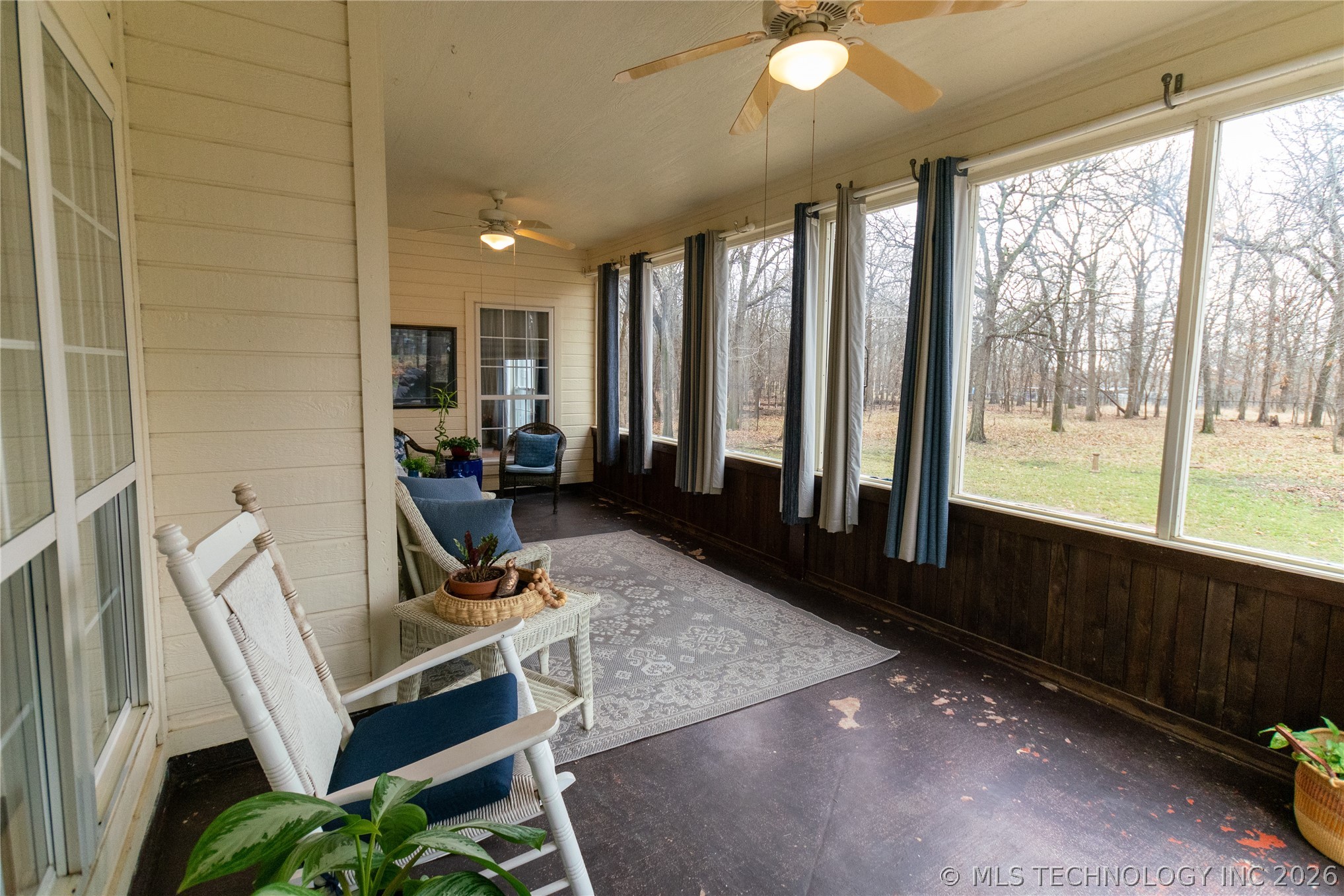 4982 E Cedar Ridge Road Property Photo 8
