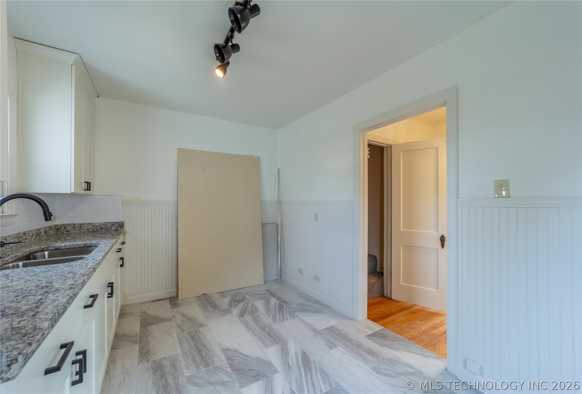 517 E Cherokee Avenue Property Photo 20