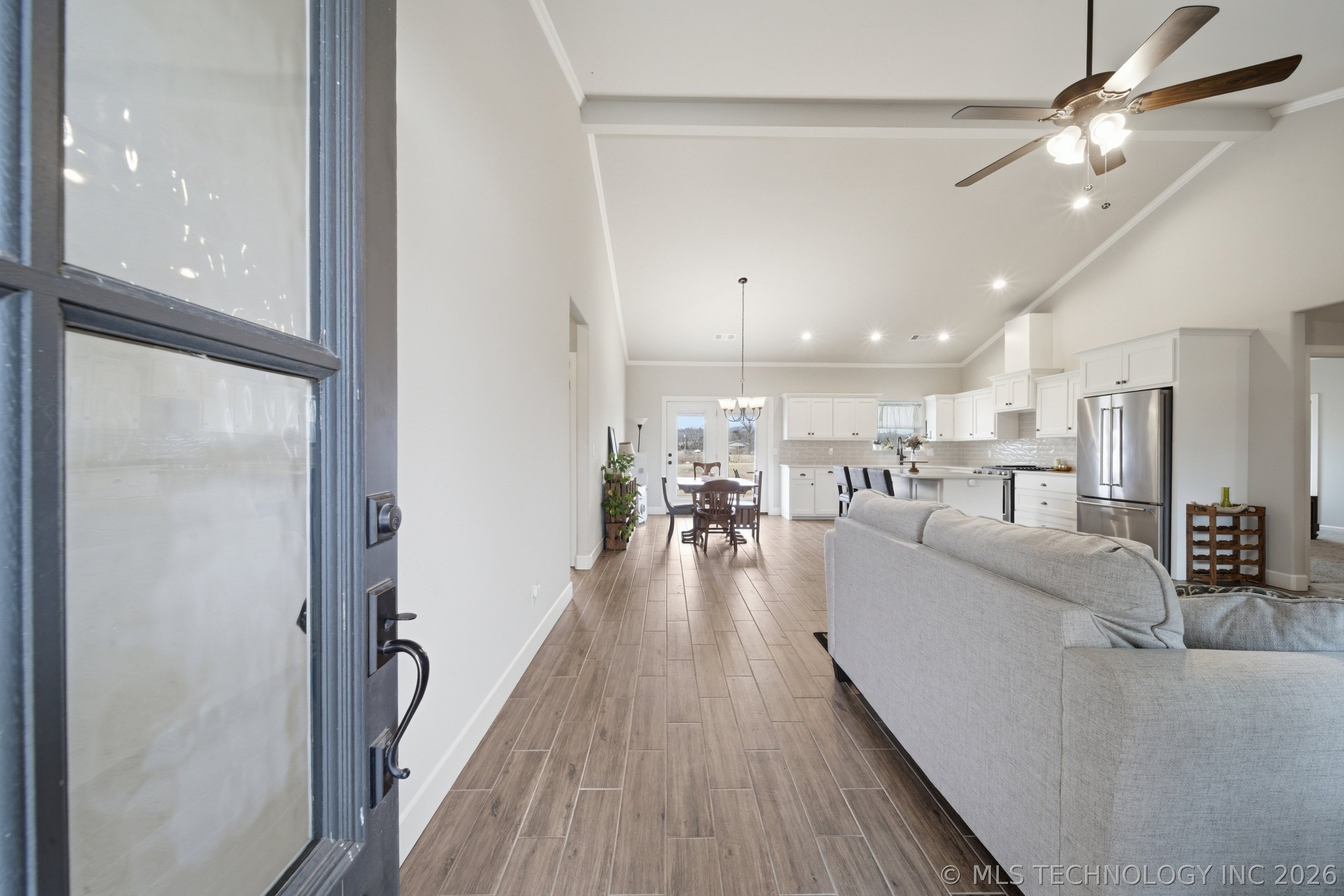 5355 W 2nd Street Property Photo 7