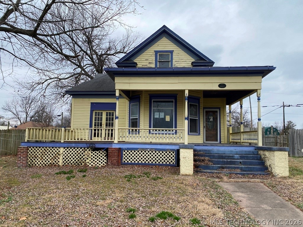 4 E Sw Property Photo 1