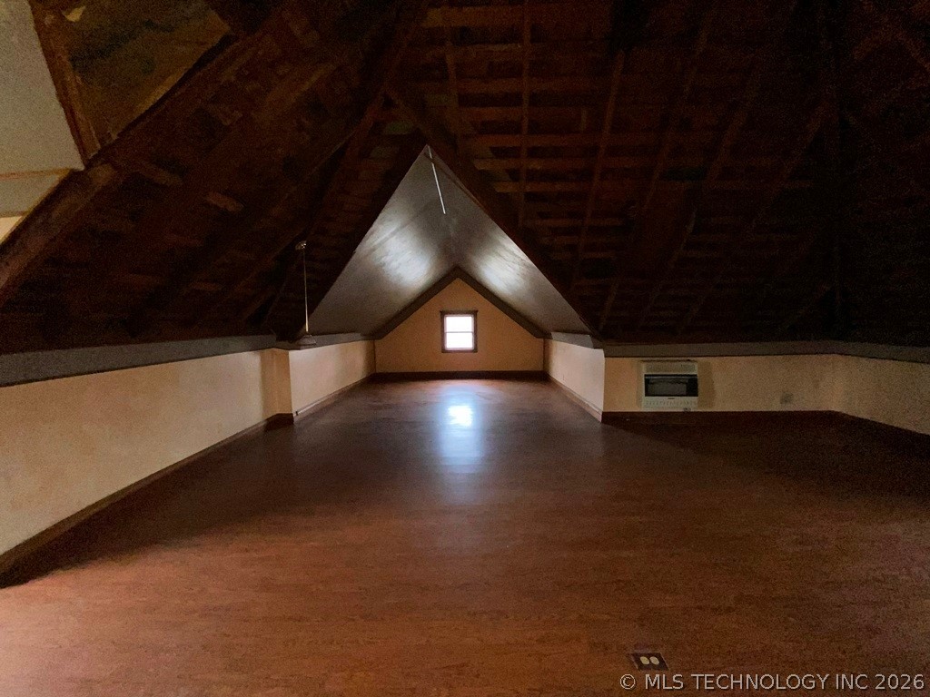 4 E Sw Property Photo 19