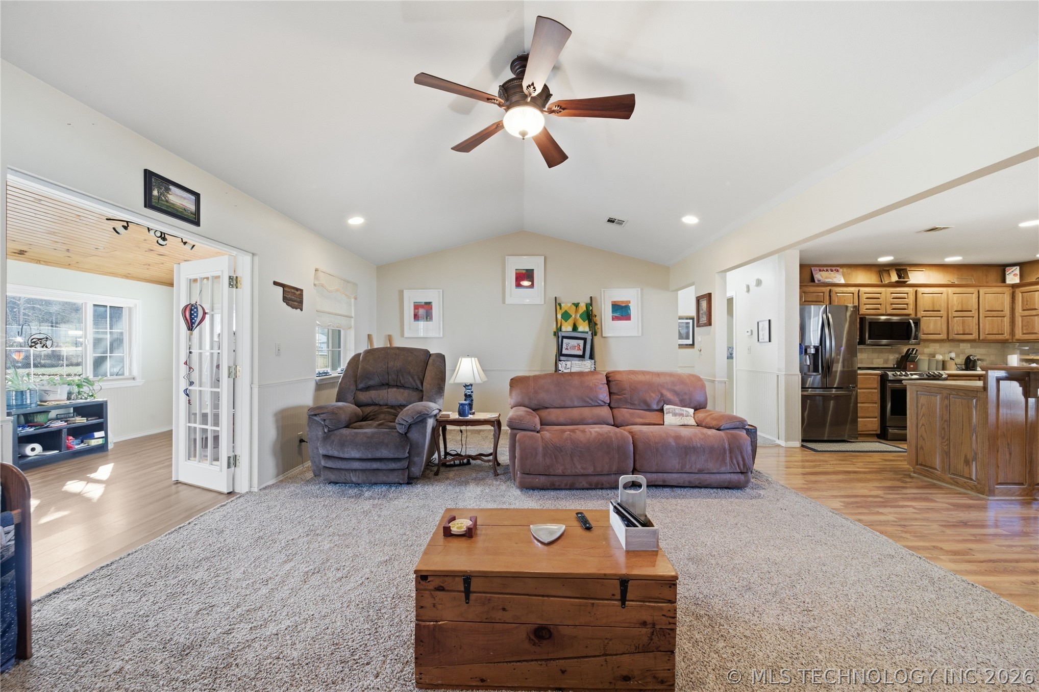 210 S Whittington Street Property Photo 10