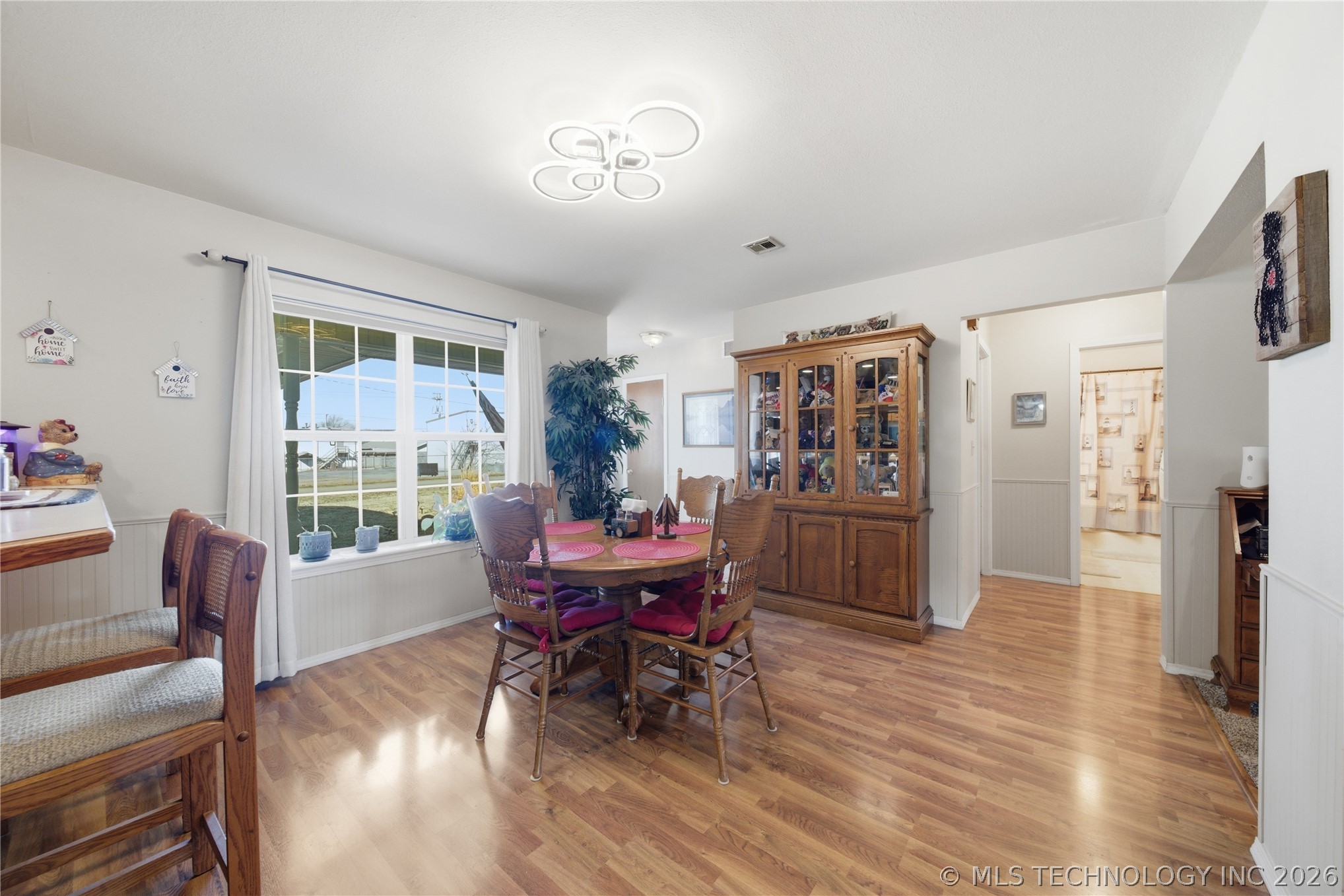 210 S Whittington Street Property Photo 18