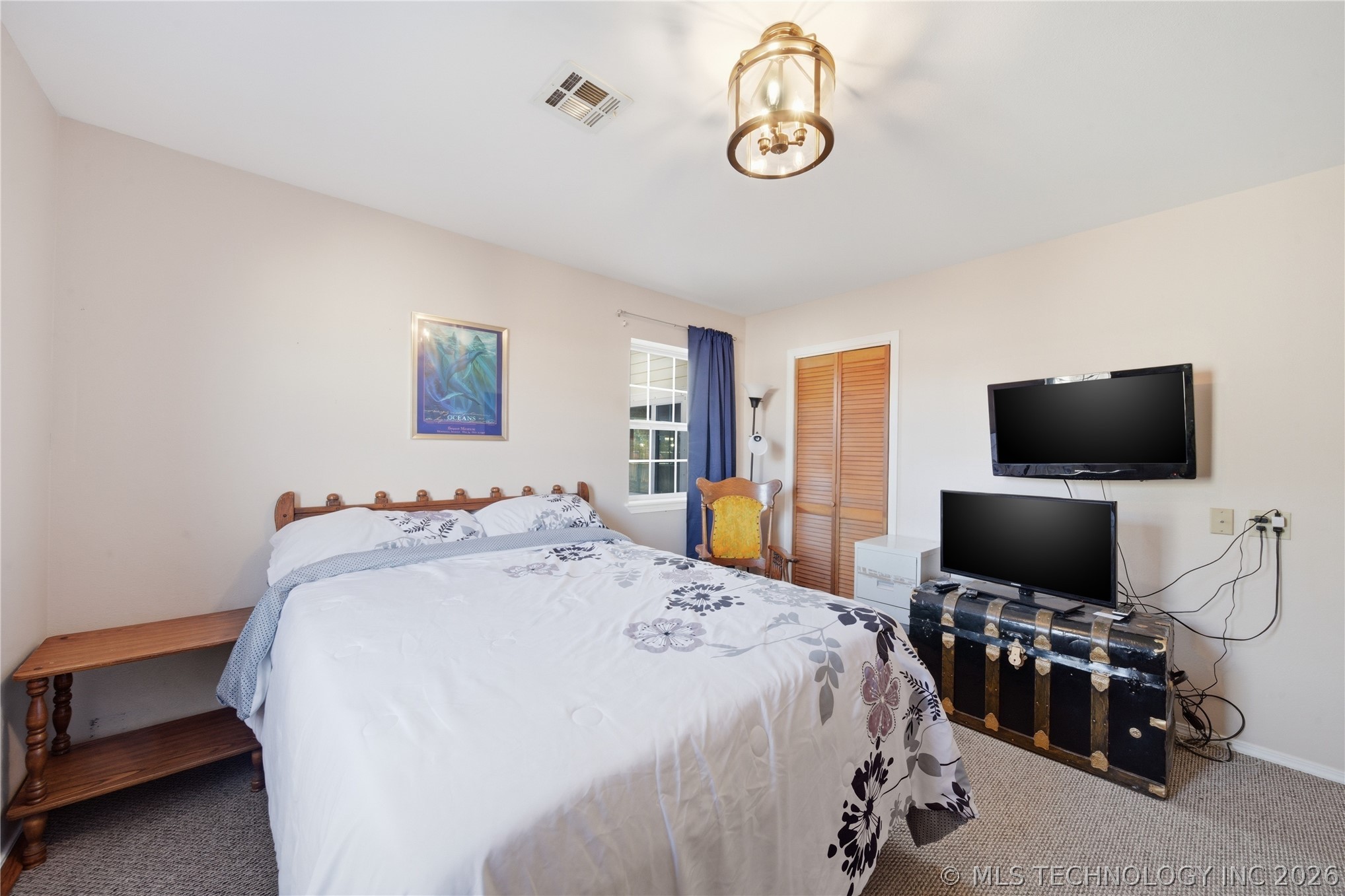 210 S Whittington Street Property Photo 24