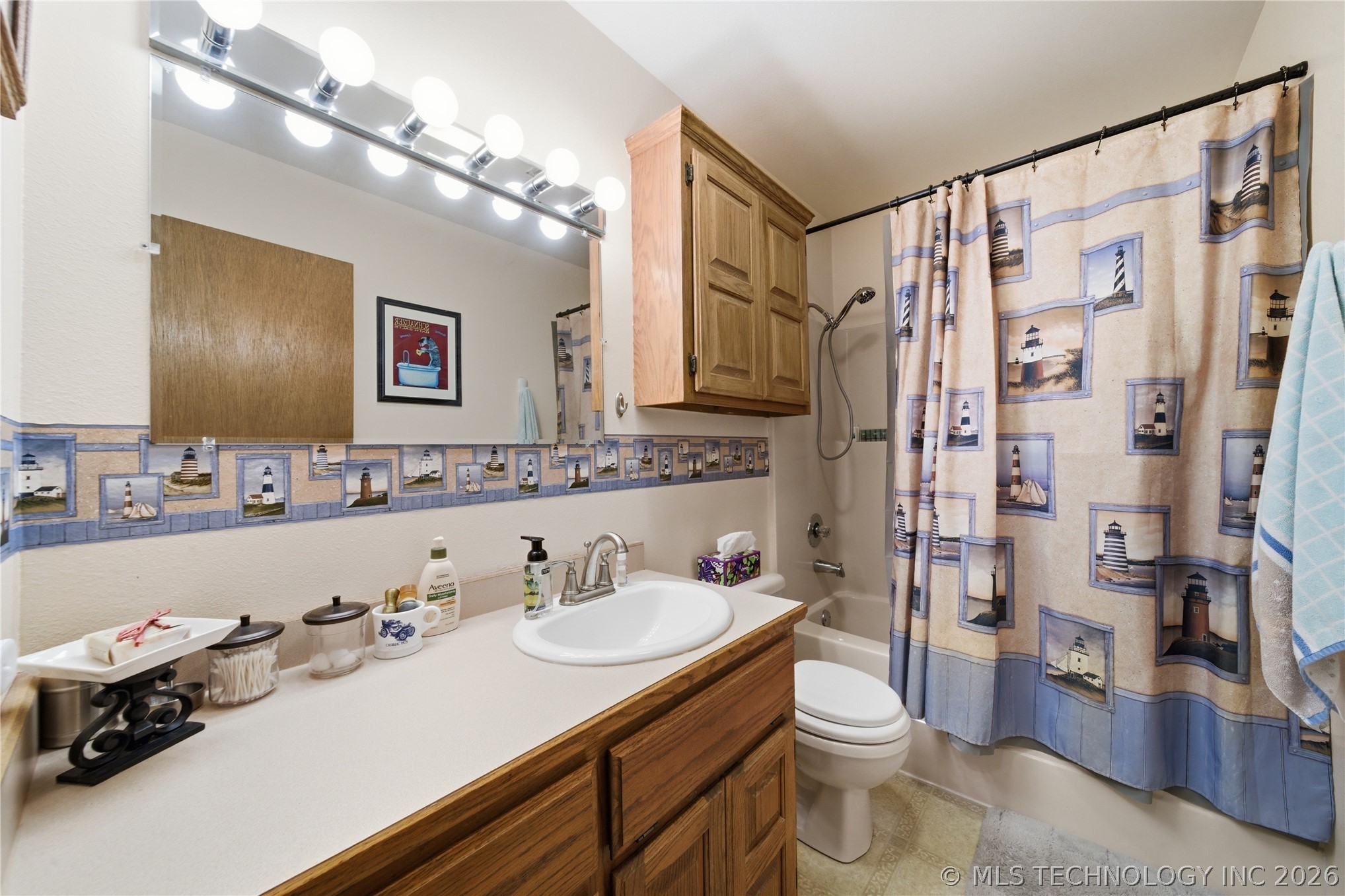 210 S Whittington Street Property Photo 25