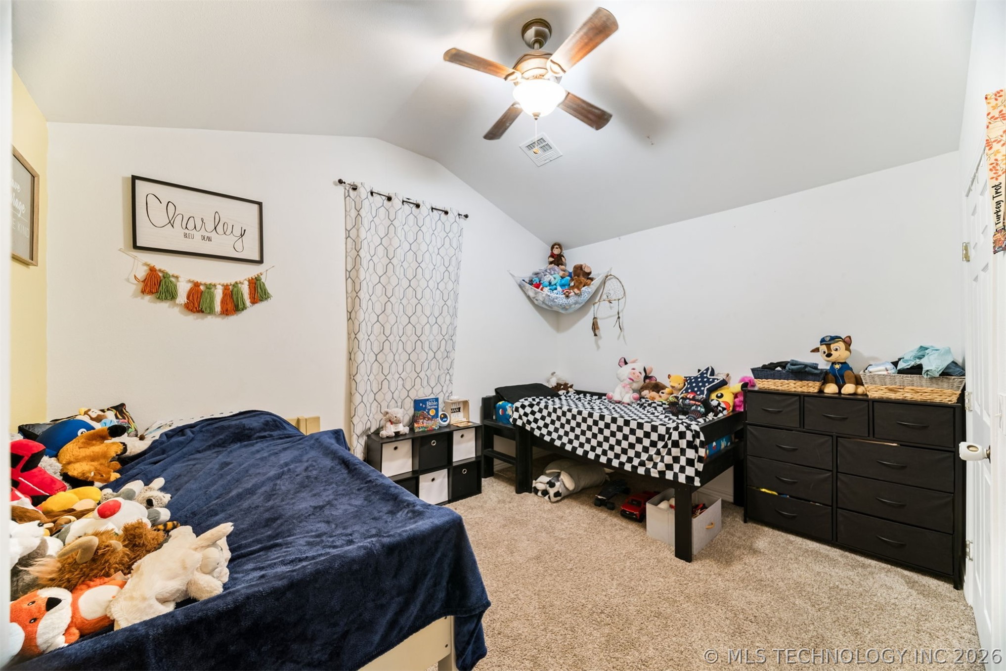 4302 W Highland Park Drive Property Photo 19