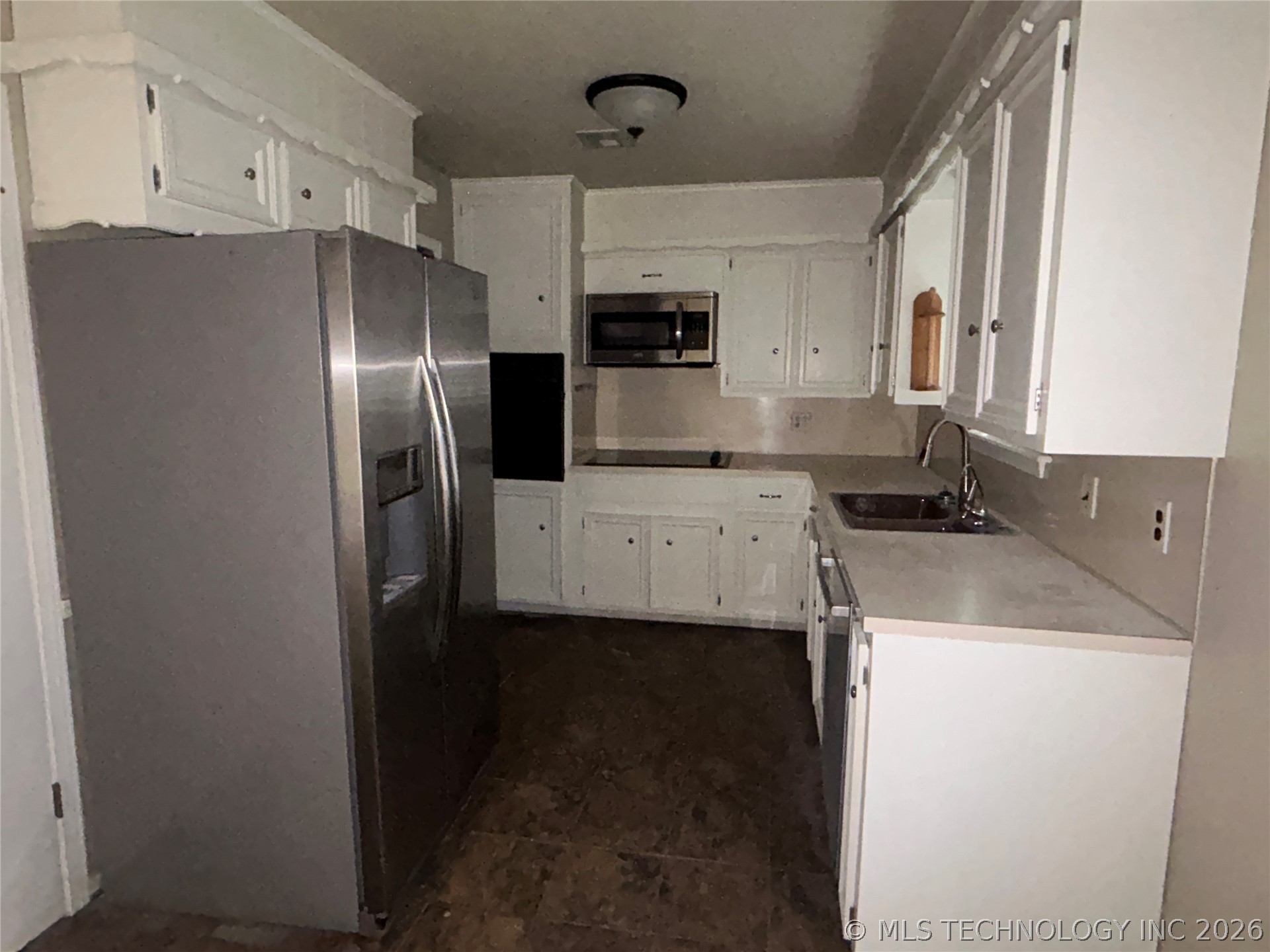 4009 S 90th East Avenue Property Photo 4
