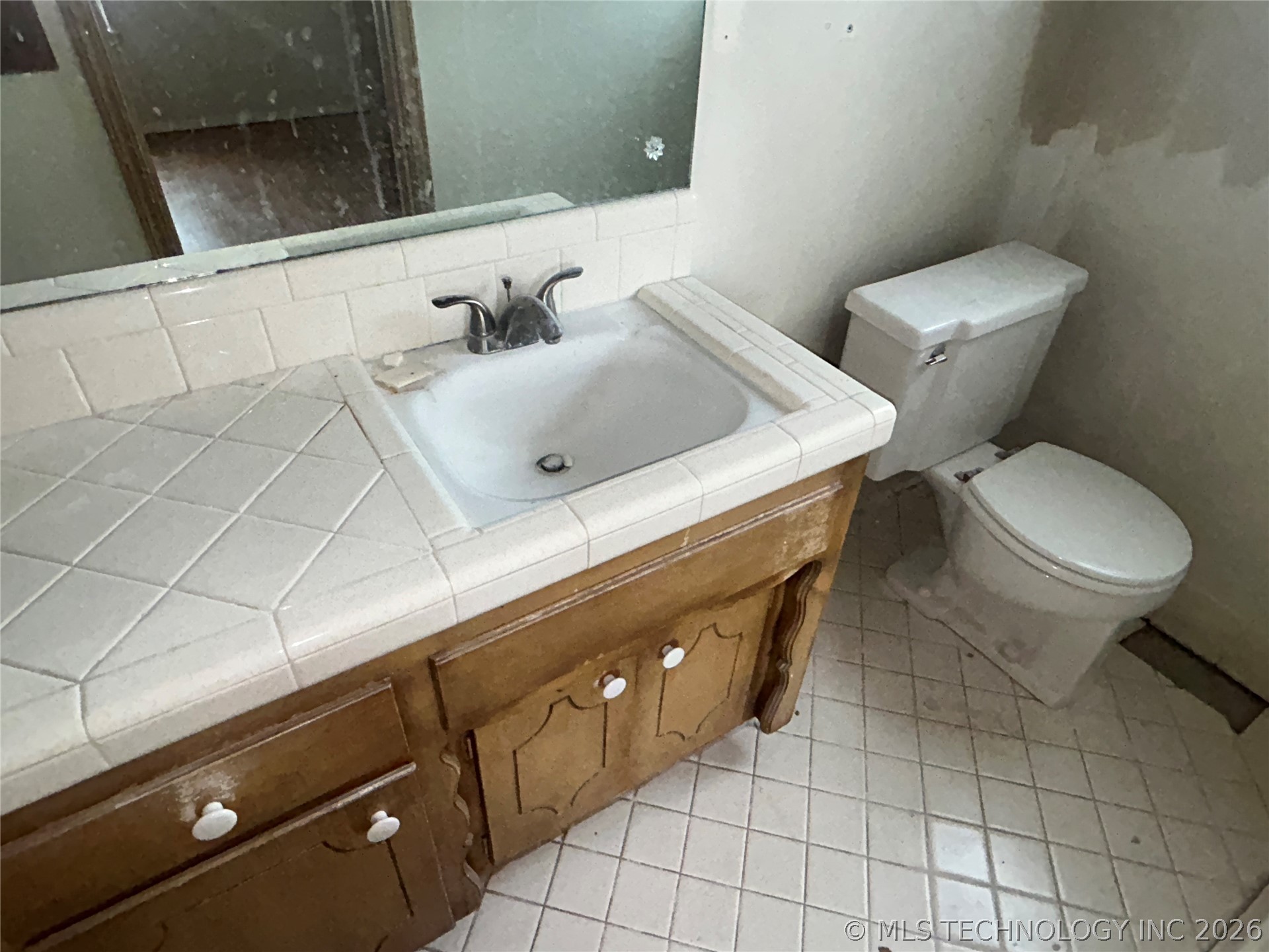 4009 S 90th East Avenue Property Photo 7