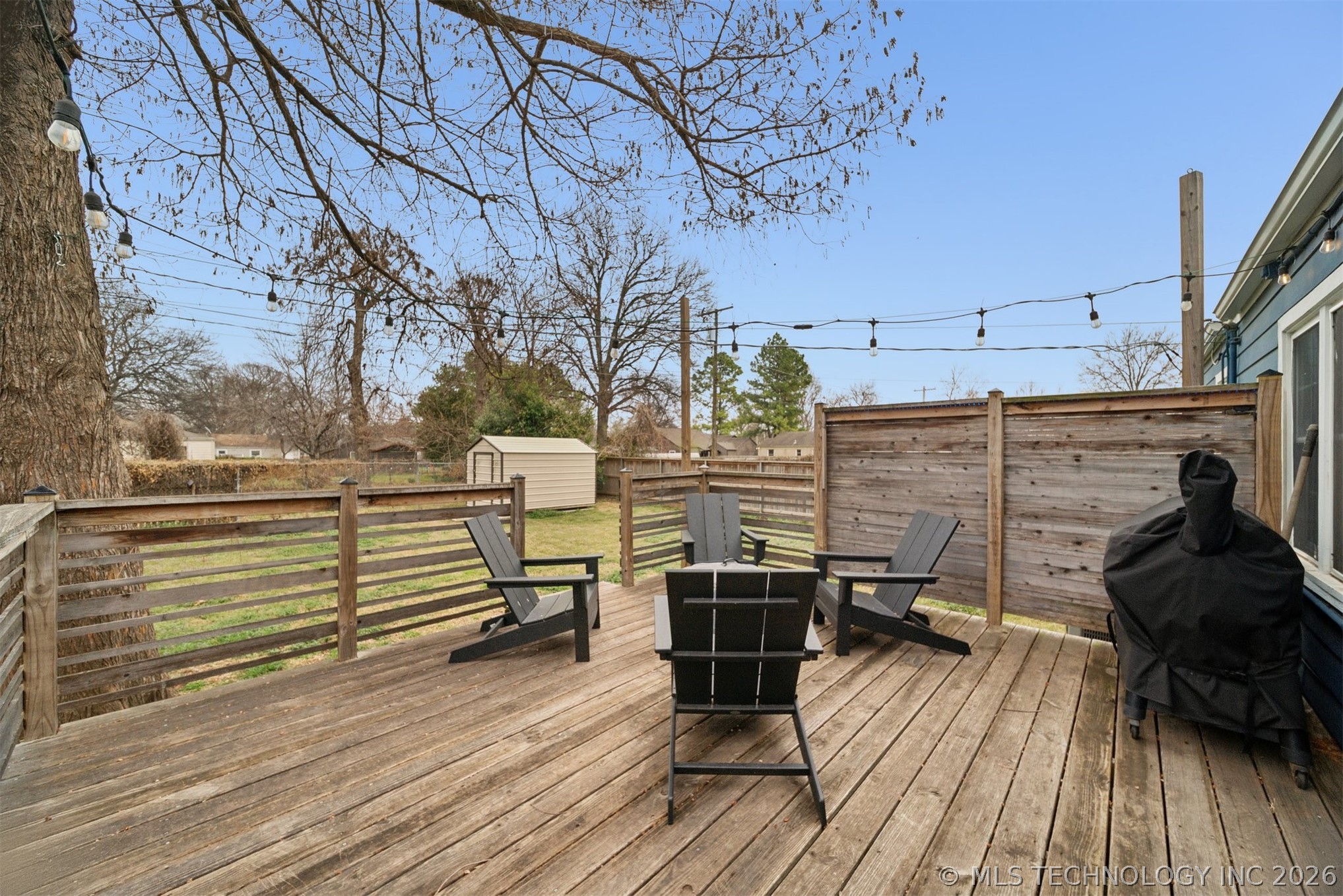 4243 Riverside Drive Property Photo 24