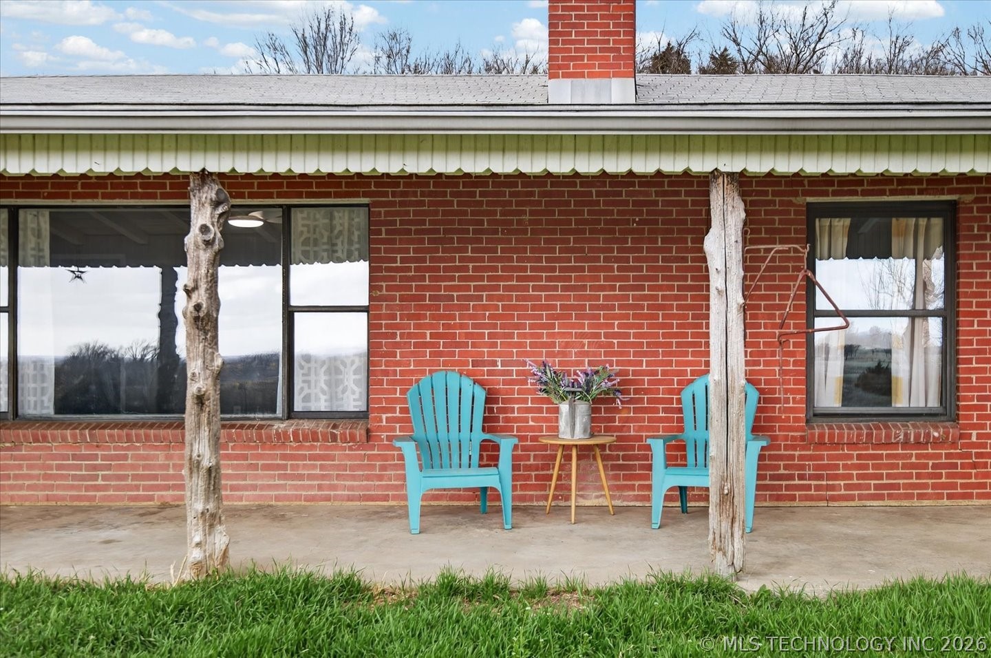9777 Ew 23 Road Property Photo 4