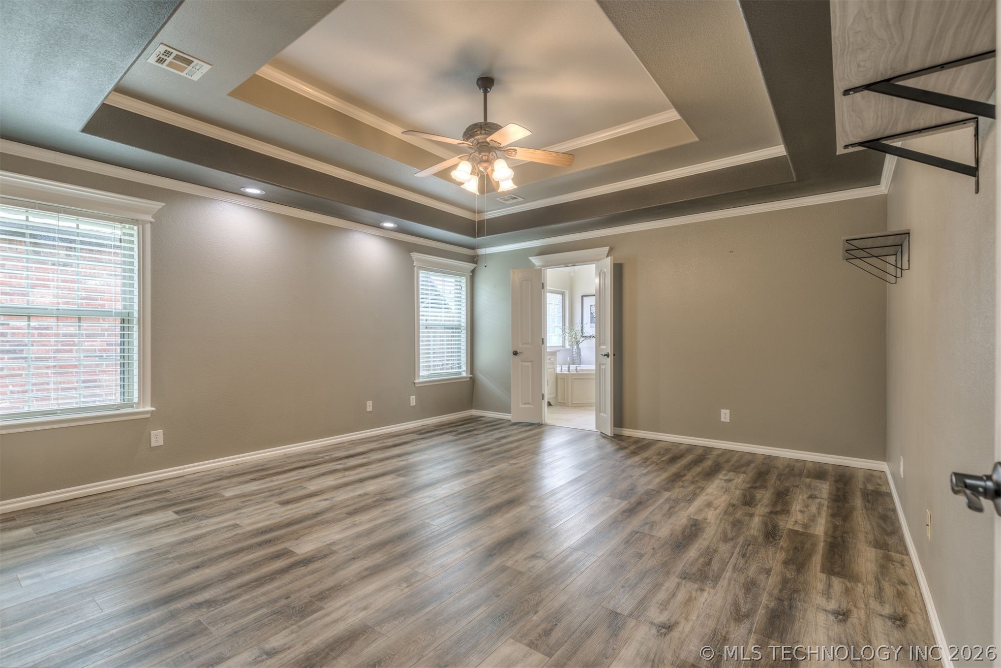 14550 S Urbana Court Property Photo 19