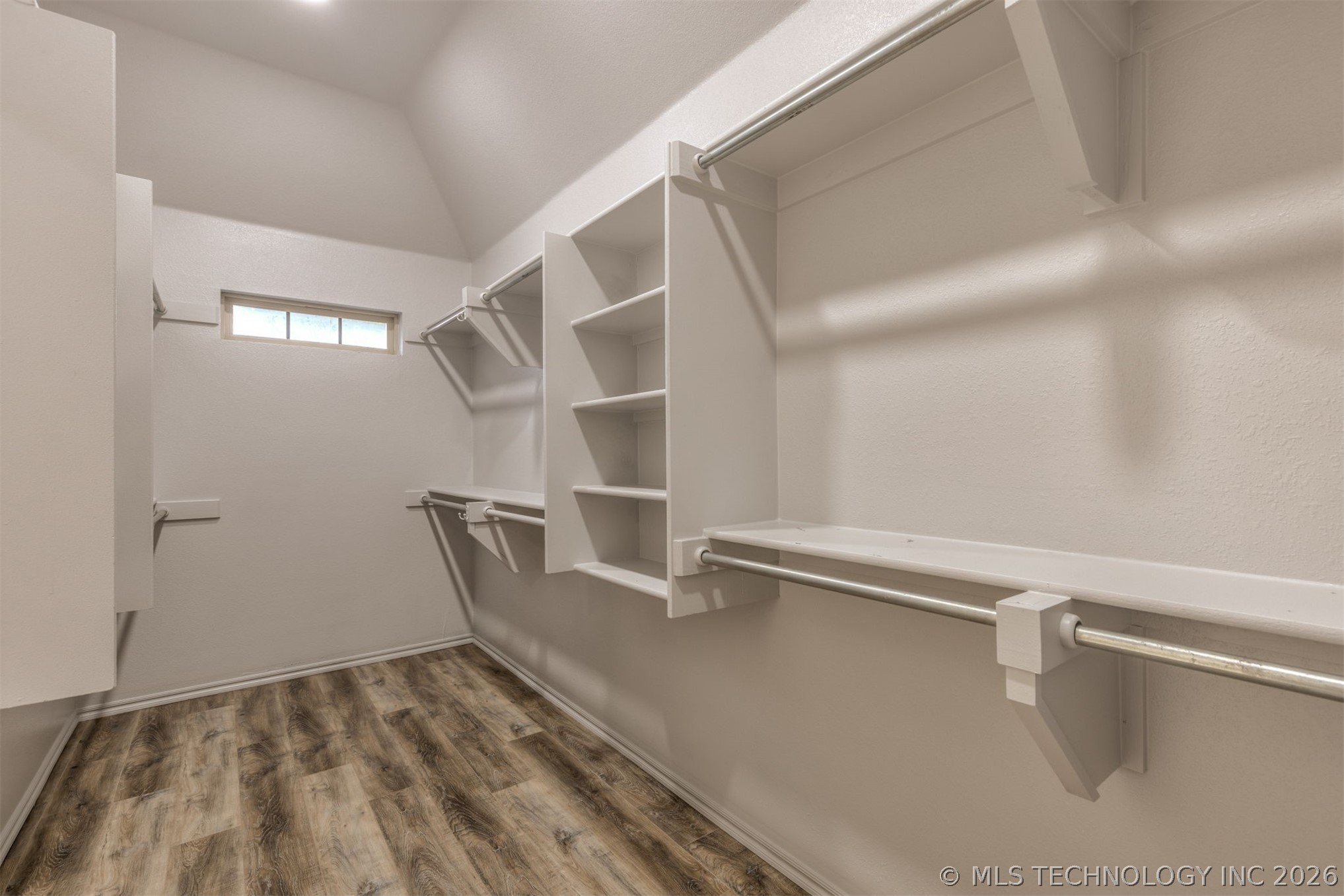 14550 S Urbana Court Property Photo 25