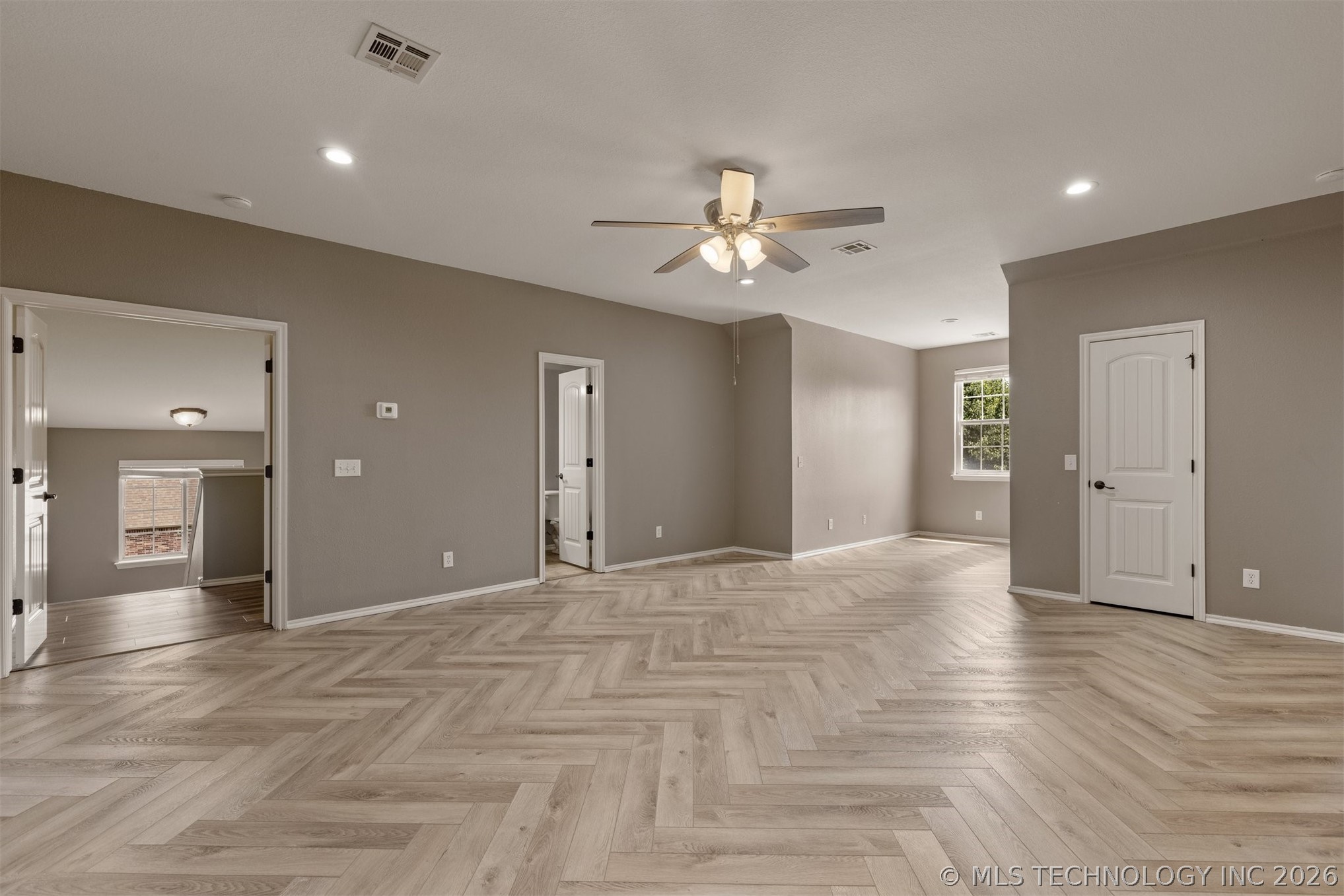 14550 S Urbana Court Property Photo 32