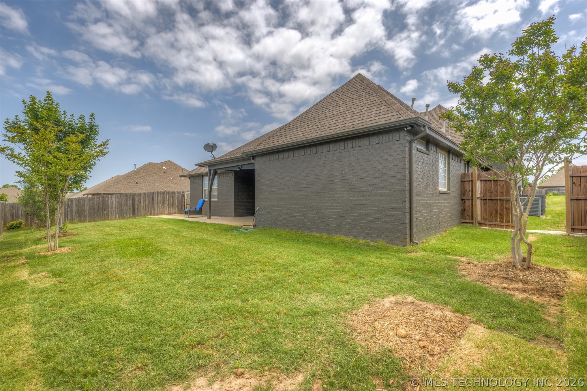 14550 S Urbana Court Property Photo 36