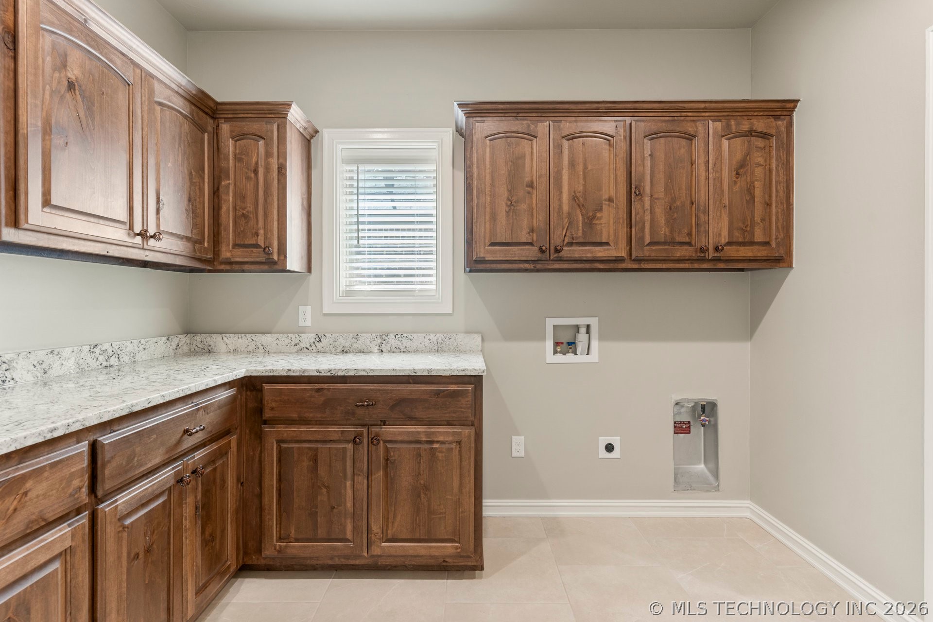 14272 S Delaware Place S Property Photo 40
