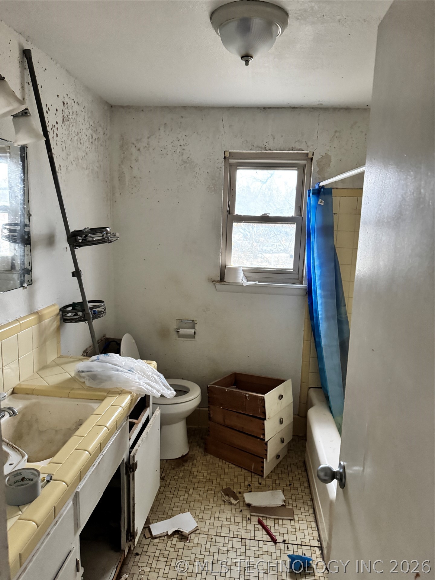 3023 W 53rd Street Property Photo 11