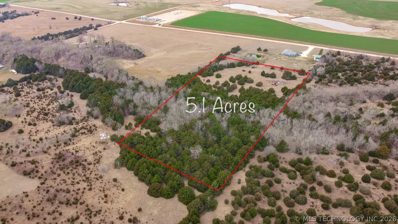 S Brush Creek Property Photo 3