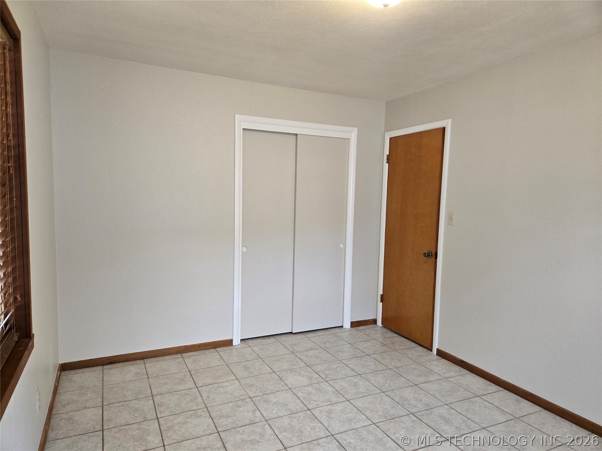 332 Ne Meadowlark Avenue Property Photo 22
