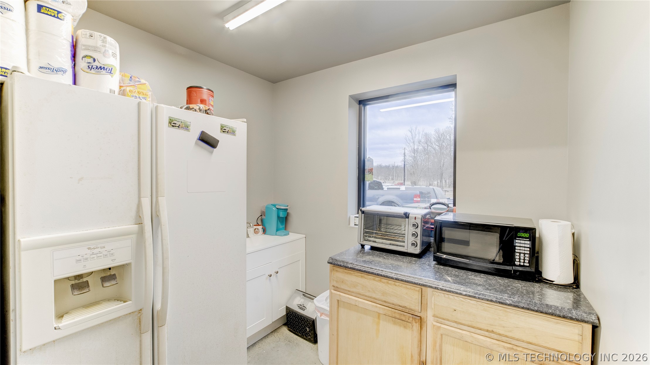 21300 S 4200 Road Property Photo 12