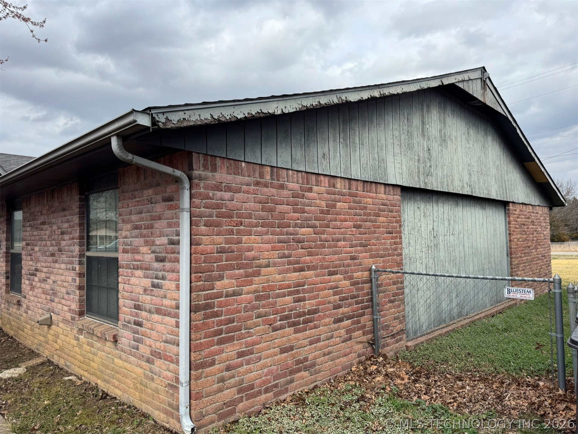 518 Carol Road Property Photo 4