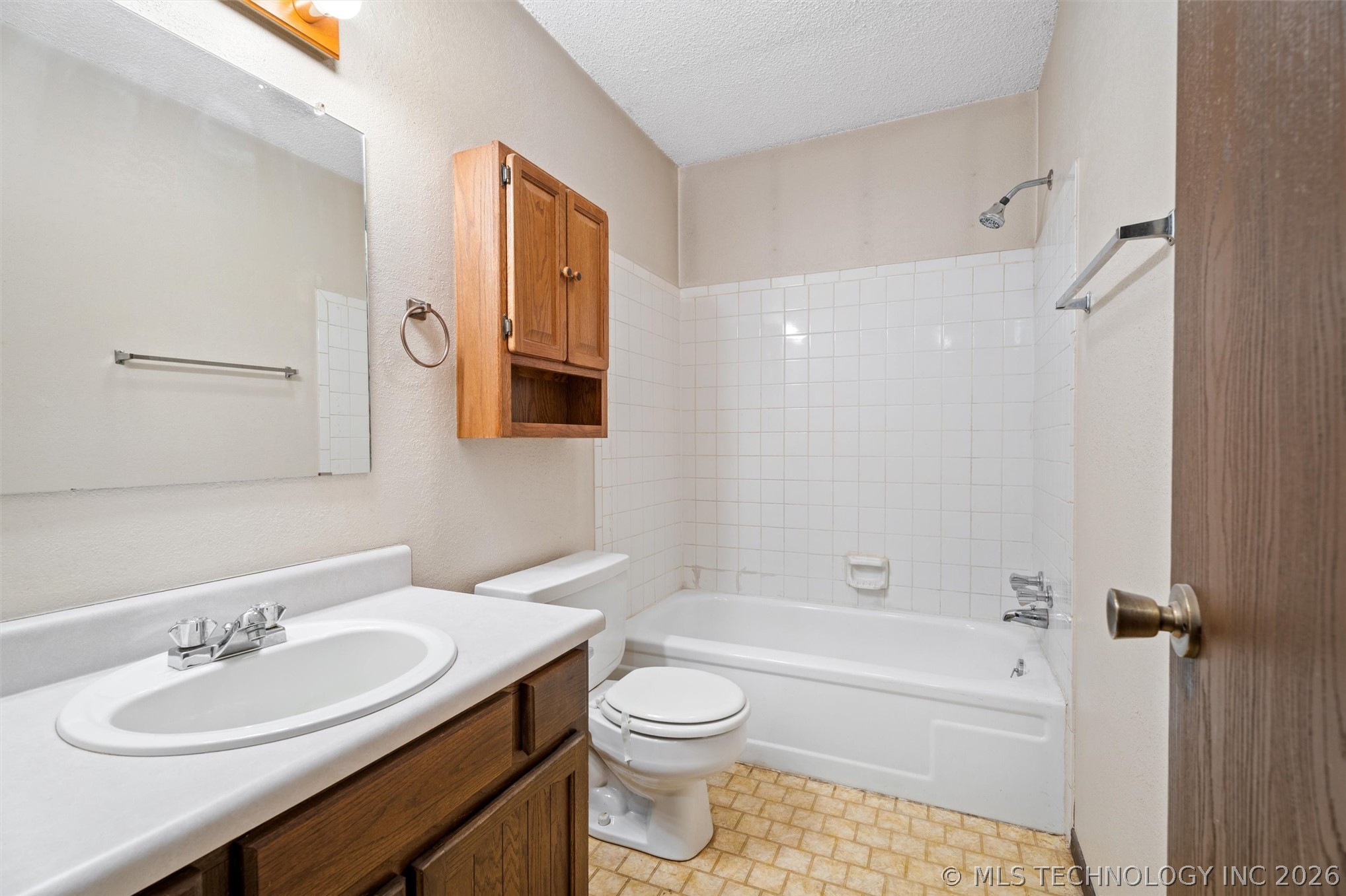 518 Carol Road Property Photo 11