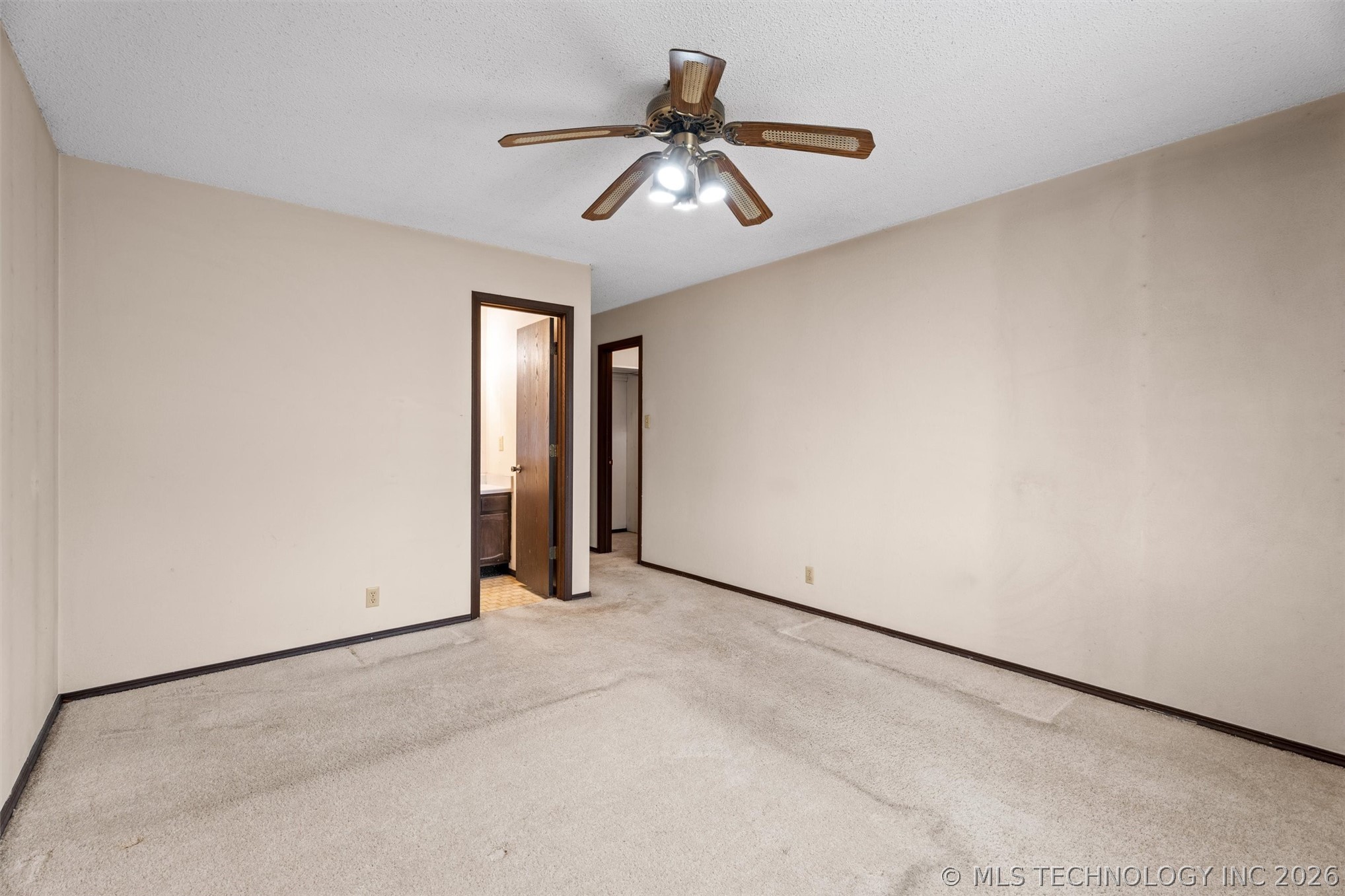 518 Carol Road Property Photo 15