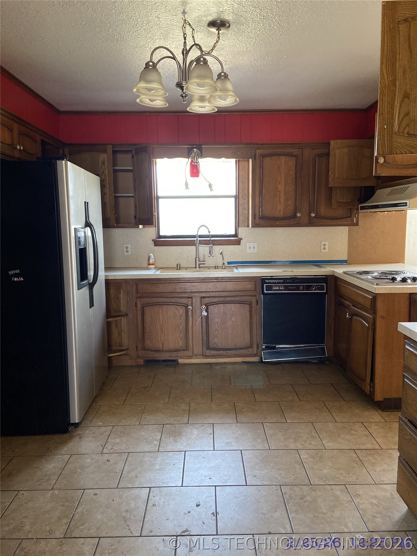 6416 S 111th East Avenue Property Photo 5