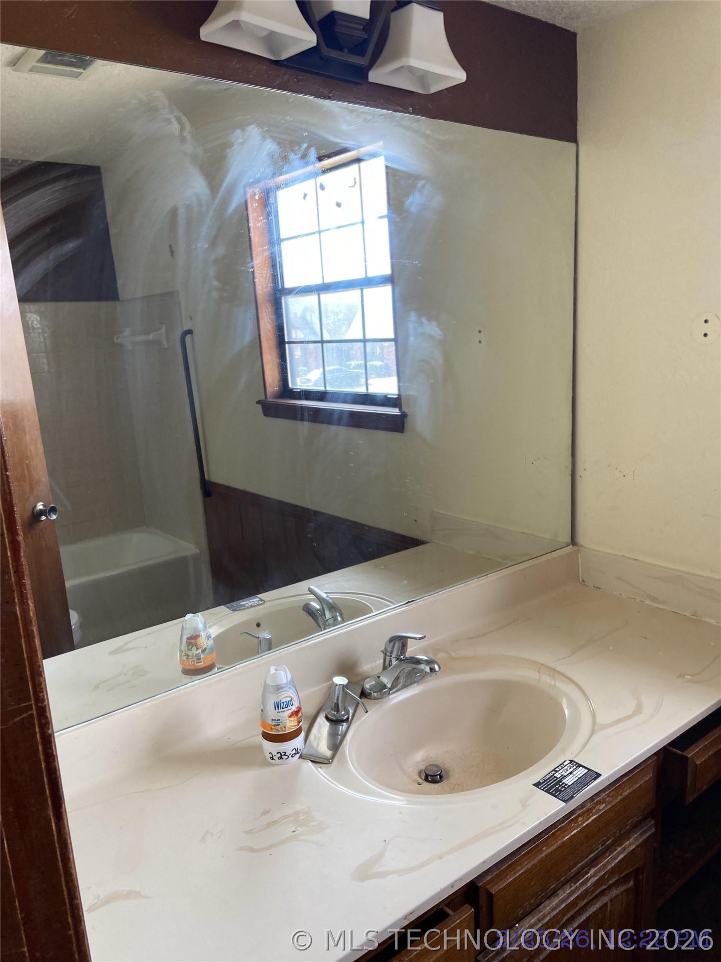 6416 S 111th East Avenue Property Photo 9