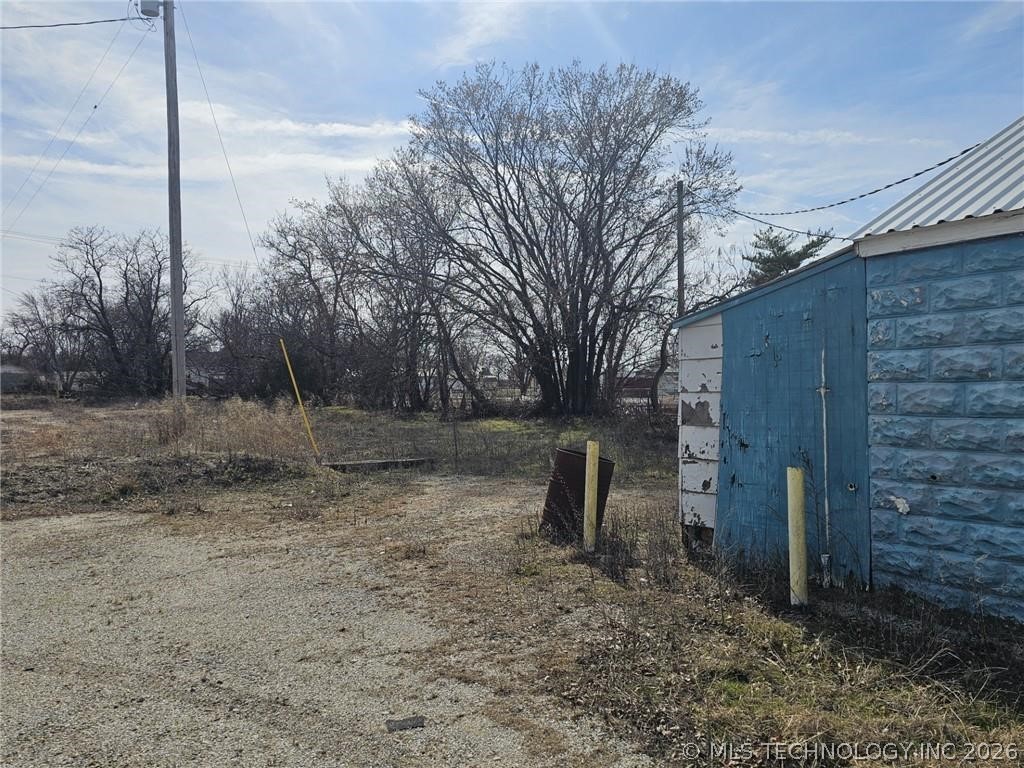 316 W 7th Street Property Photo 2