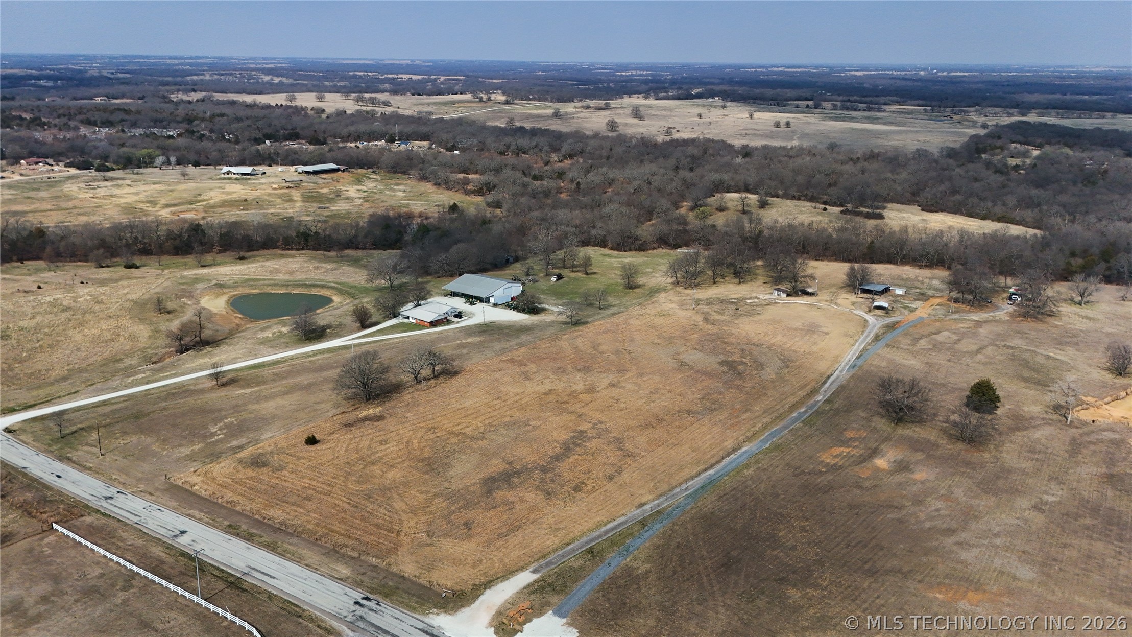 8528 County Road 1570 Property Photo 6