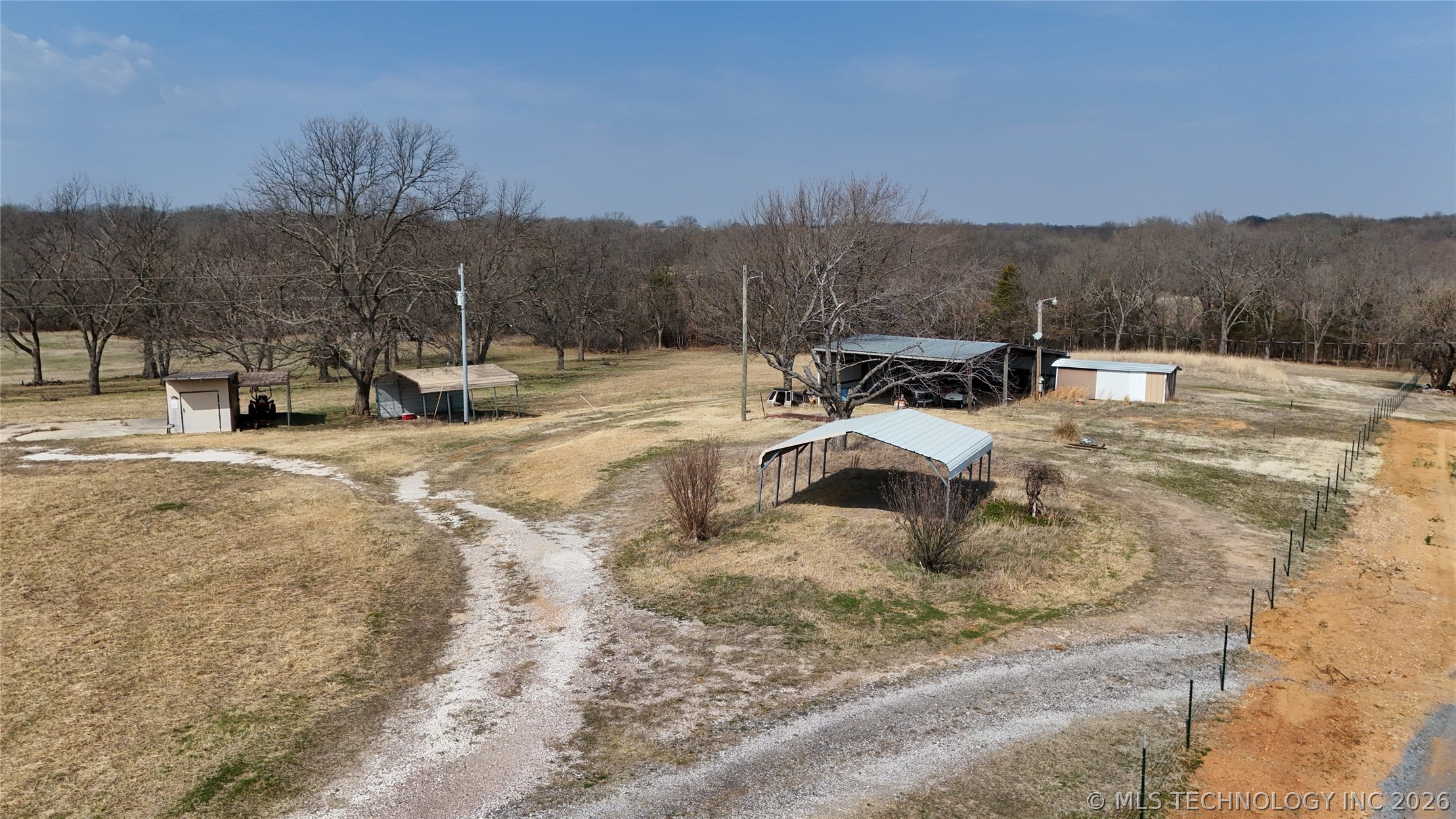 8528 County Road 1570 Property Photo 10