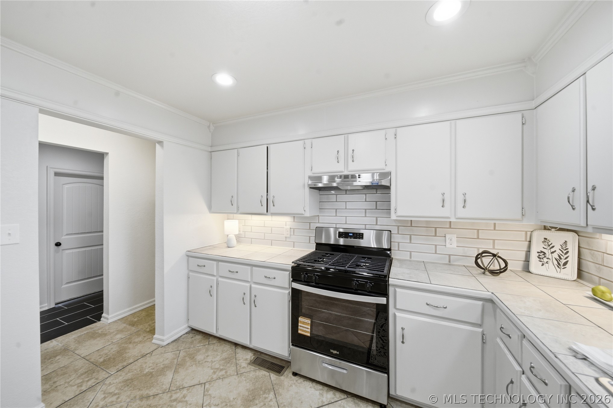 265 E Glenpool Boulevard Property Photo 12
