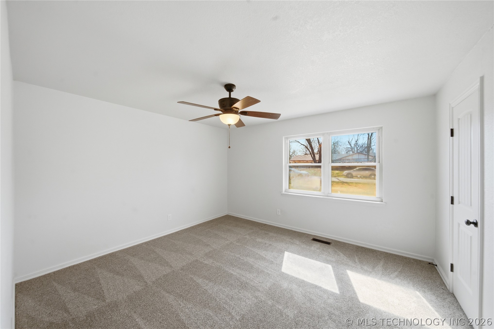 265 E Glenpool Boulevard Property Photo 20