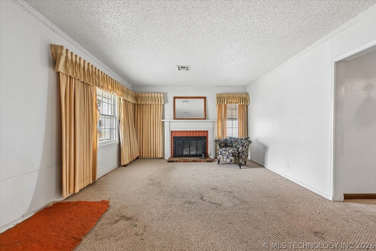 1611 N Boston Place Property Photo 6