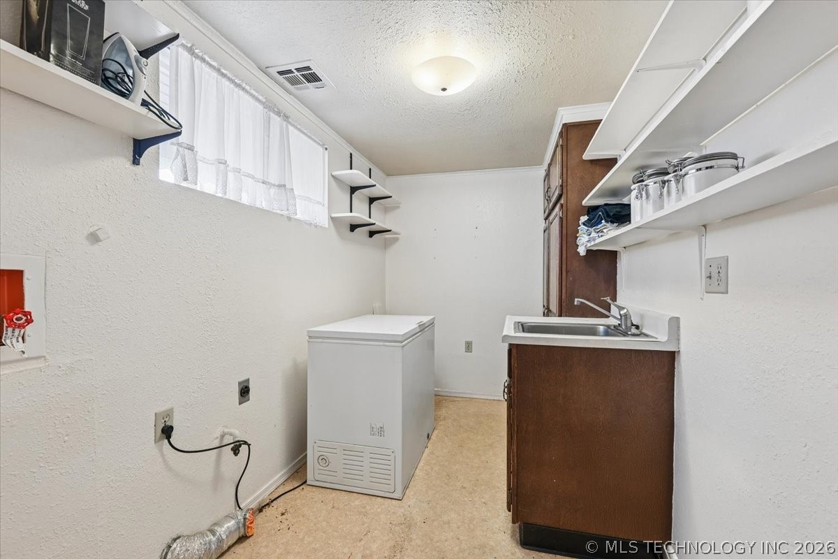 1611 N Boston Place Property Photo 22