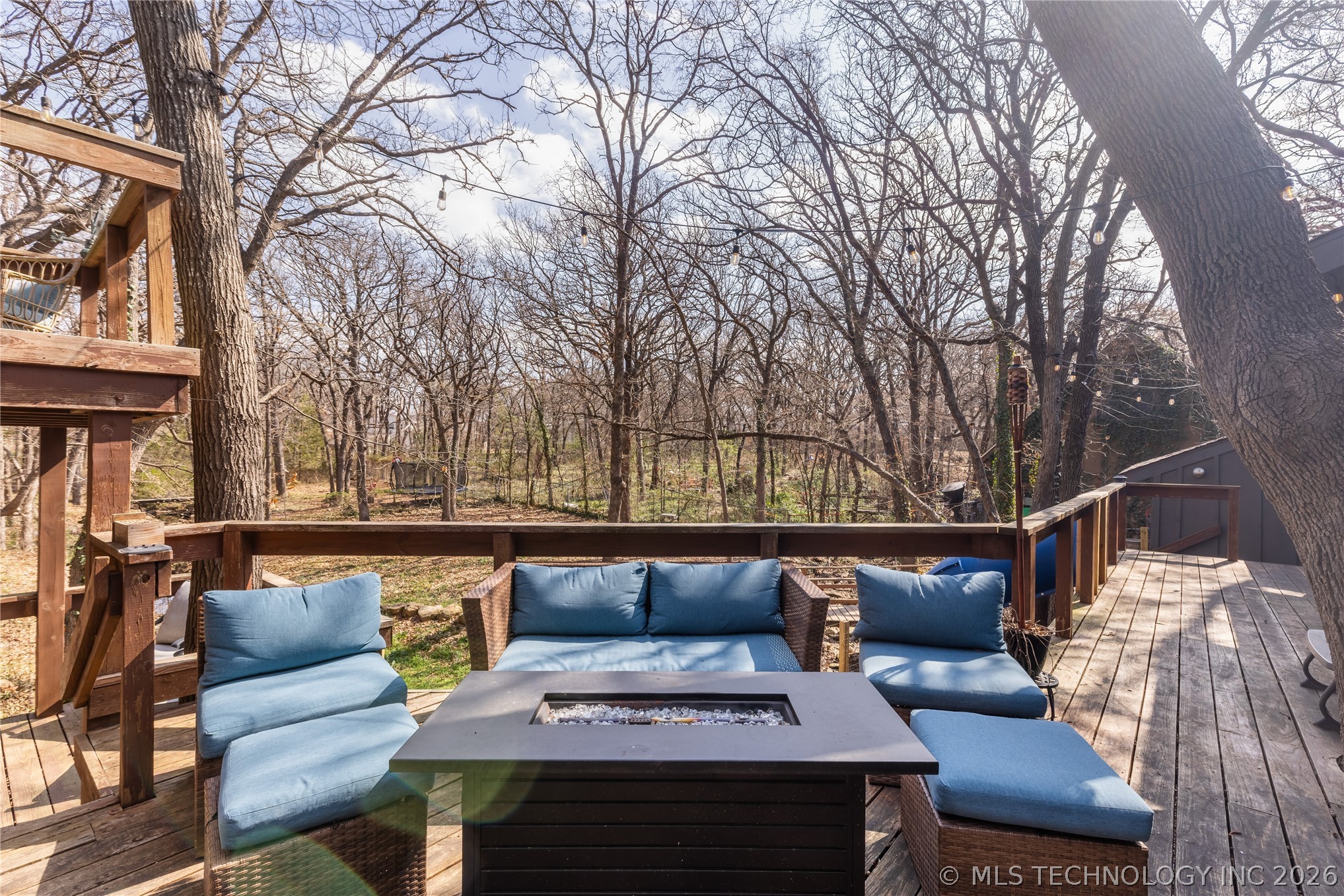 1404 Oakridge Property Photo 35
